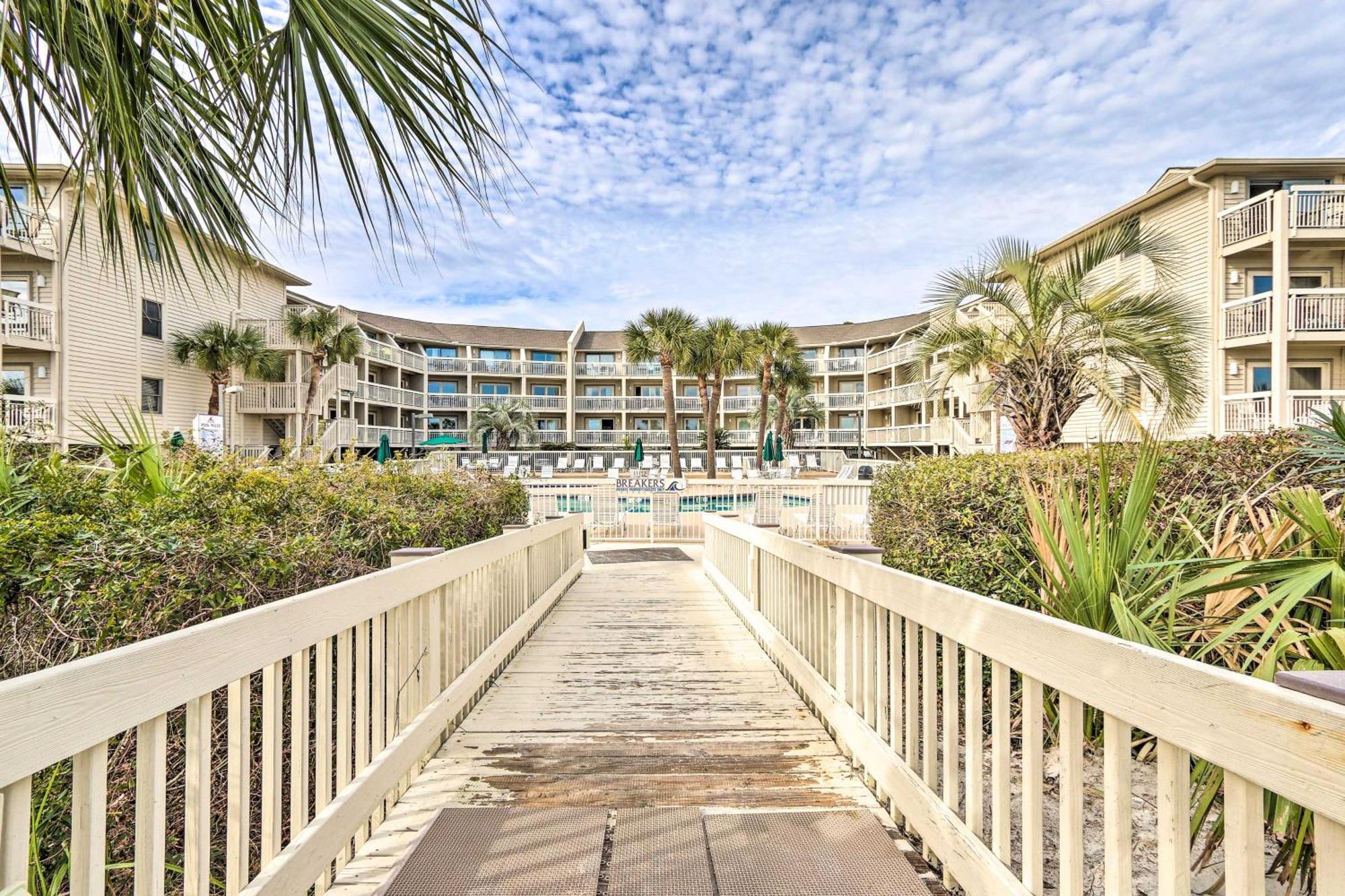 Beachfront Condo With Pool Access In Hilton Head! Hilton Head Island Bagian luar foto